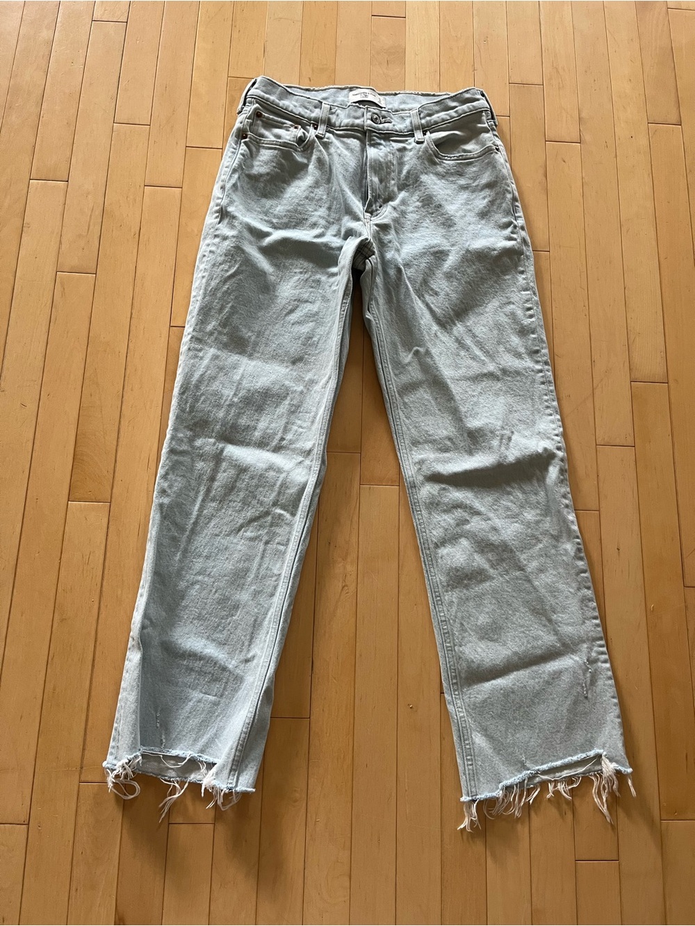 Abercrombie & Fitch The Baggy Low Rise Light Gray Wide-Leg Jeans